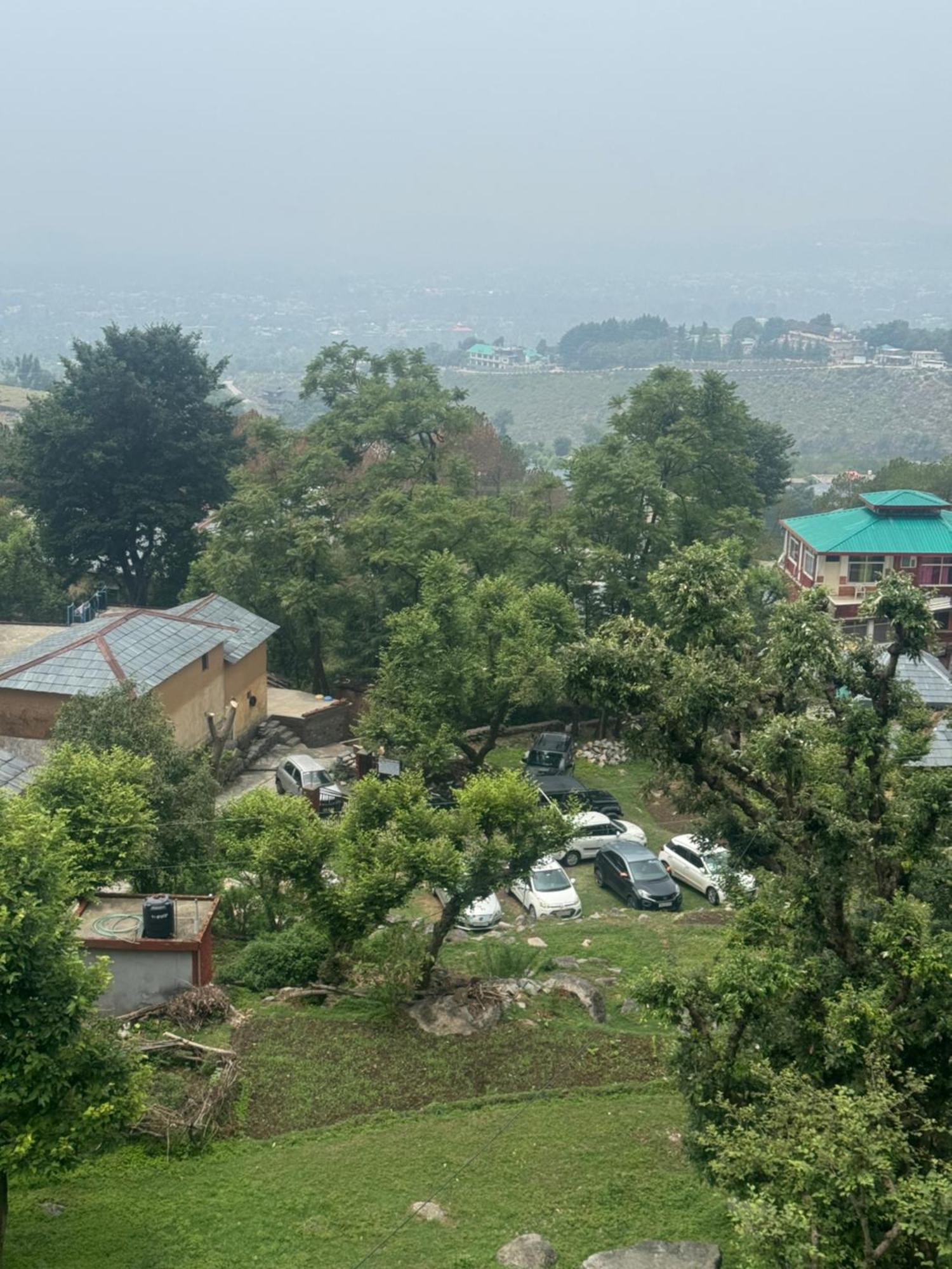 Paradise Inn By Hbr Dharamshala Dış mekan fotoğraf