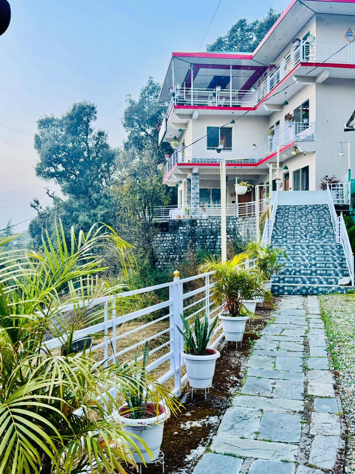 Paradise Inn By Hbr Dharamshala Dış mekan fotoğraf