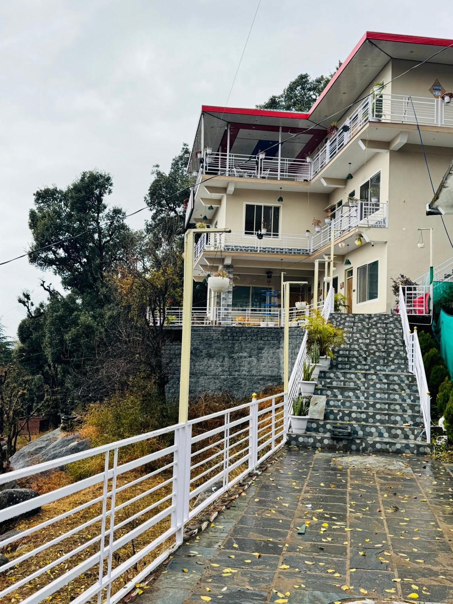 Paradise Inn By Hbr Dharamshala Dış mekan fotoğraf